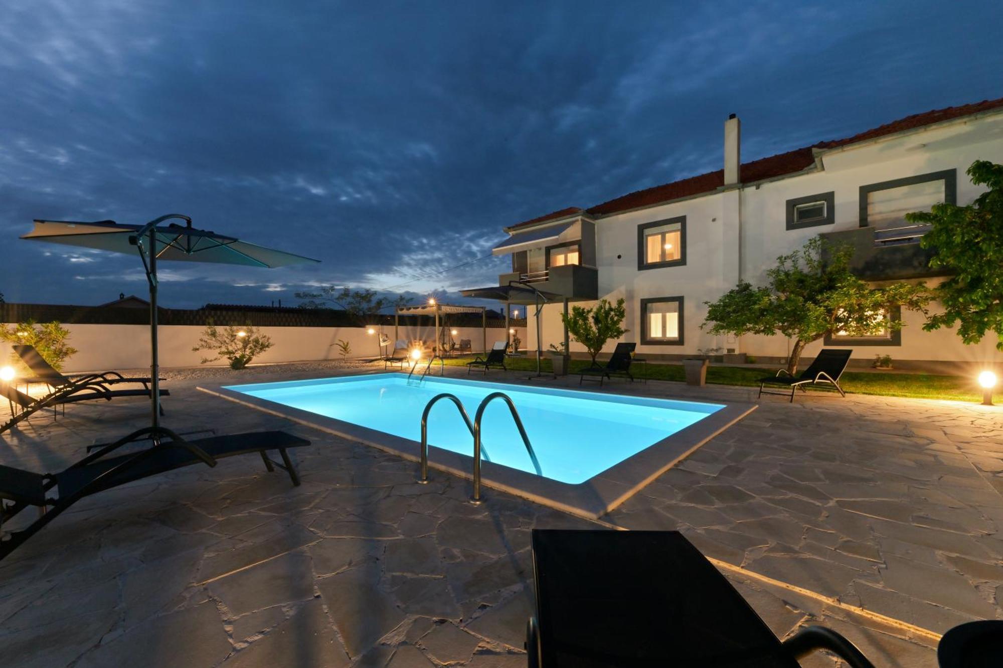 Apartment Amelie - With Pool And Sauna! Galovac  Exterior foto