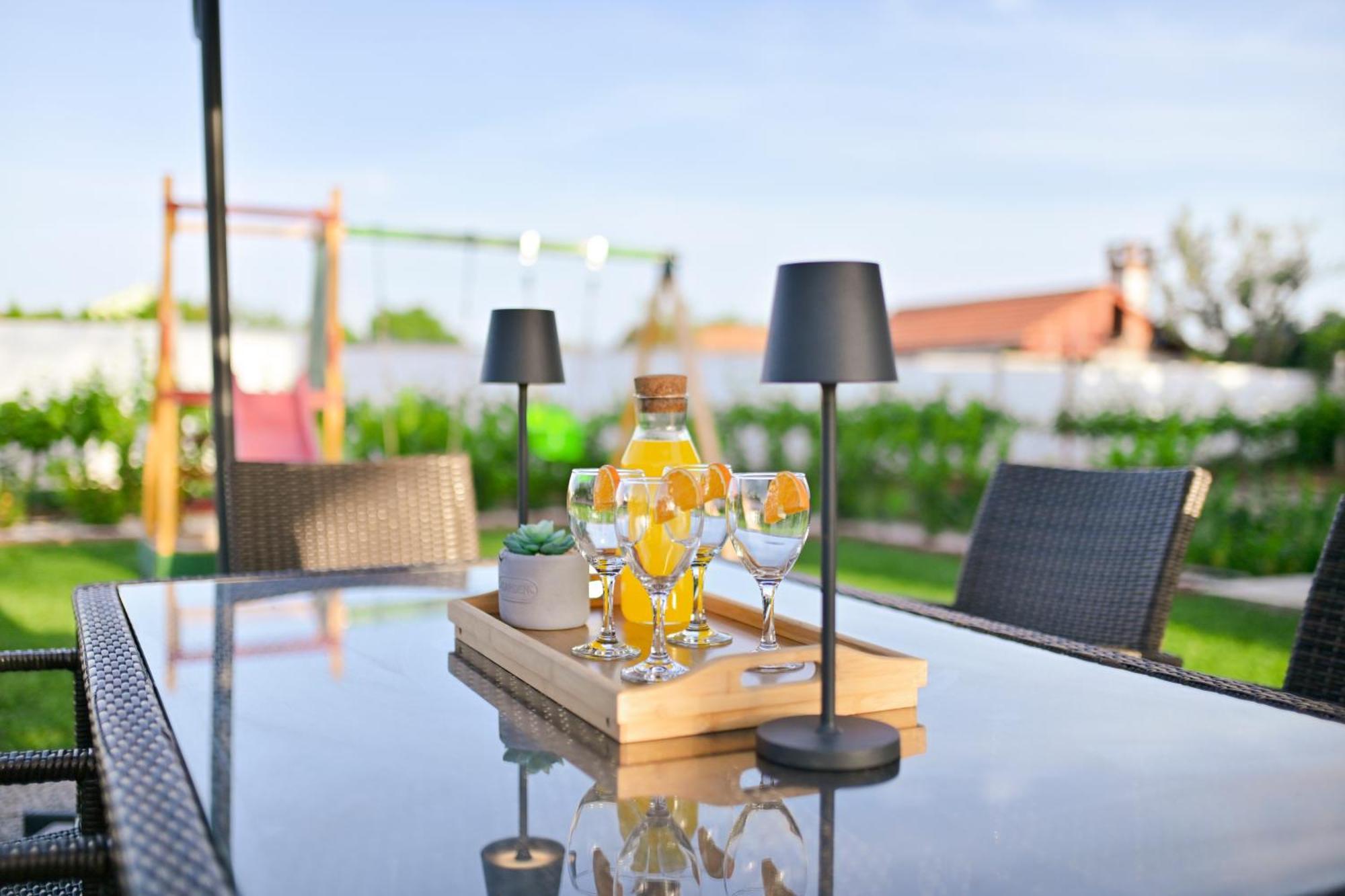 Apartment Amelie - With Pool And Sauna! Galovac  Exterior foto