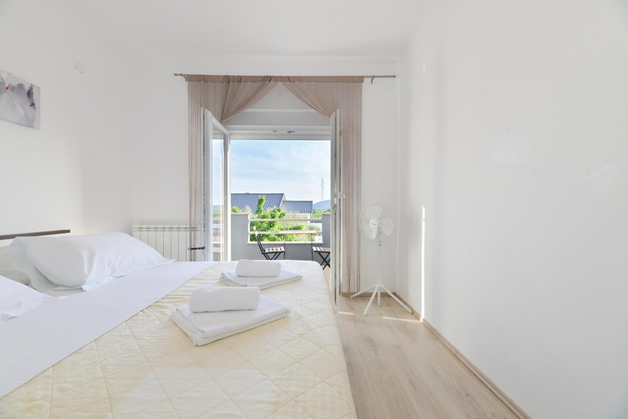 Apartment Amelie - With Pool And Sauna! Galovac  Exterior foto
