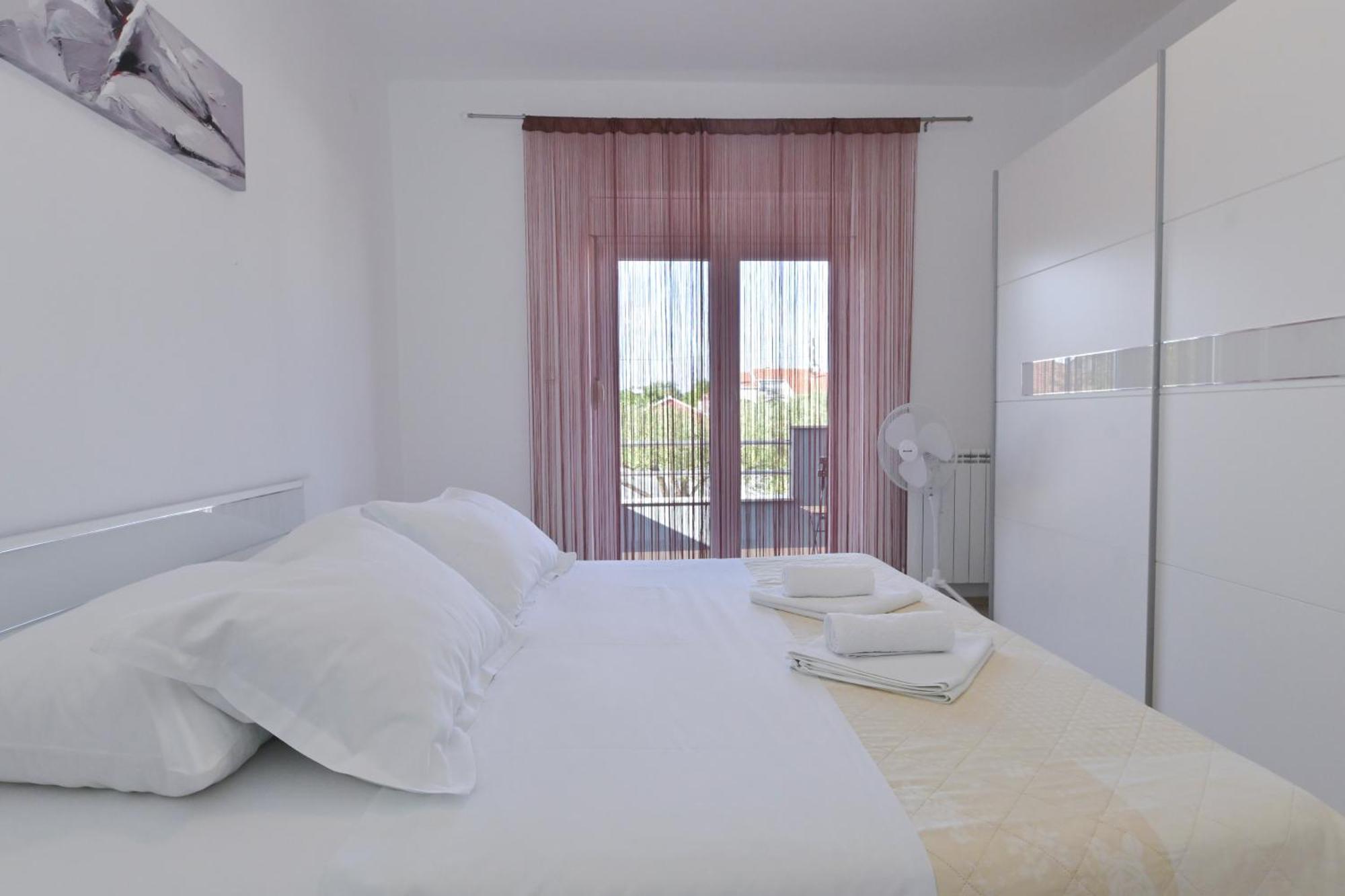 Apartment Amelie - With Pool And Sauna! Galovac  Exterior foto